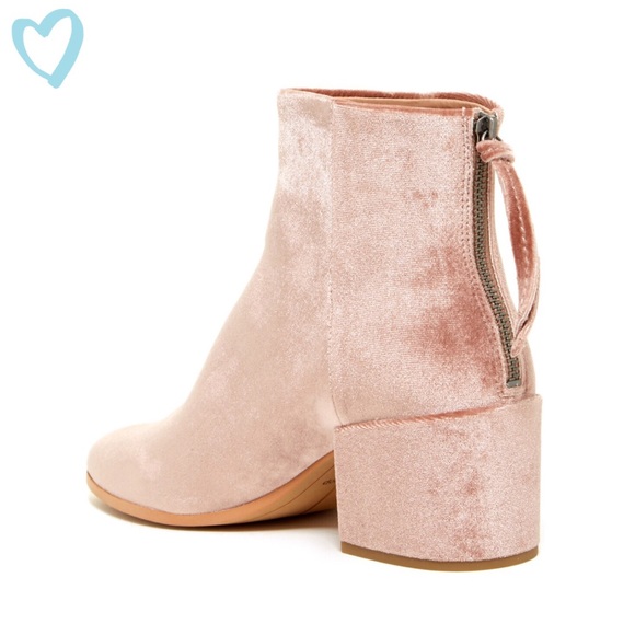dolce vita velvet booties